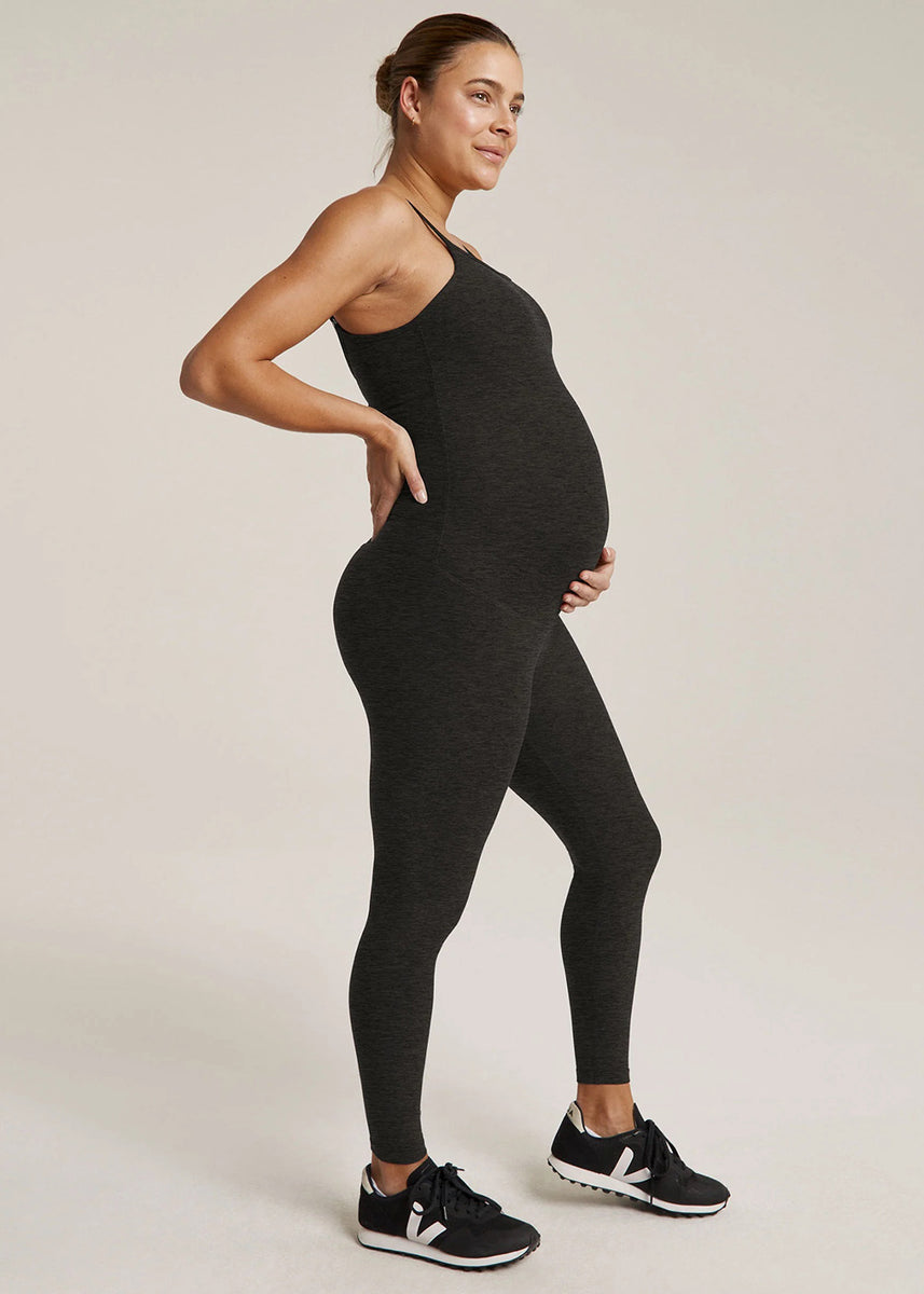 Beyond Yoga Uplevel Maternity Jumpsuit Darkest Night – barre3