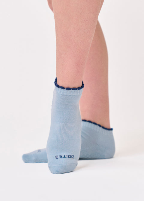 barre3 Scallop Ankle Grip Socks - Haze - barre3