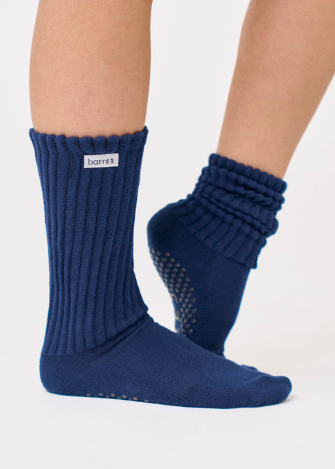 barre3 Slouch Grip Sock - Navy - barre3