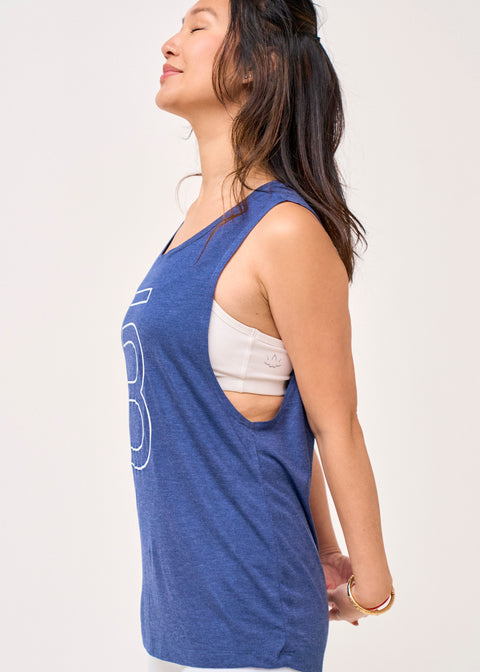 b3 Scoop Muscle Tank - barre3