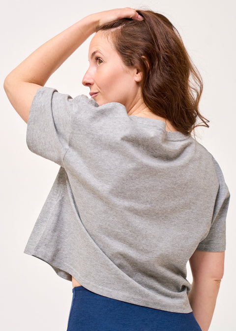 b3 Beyond the Mat Crop Tee - barre3