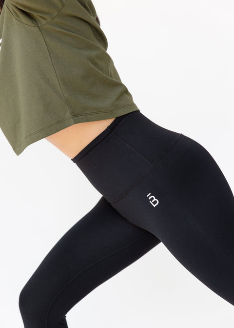 Sportflex High Waisted Midi Legging