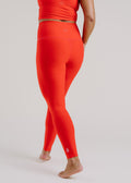 Beyond Yoga Red Alloy Ombre High-Waisted Midi Leggings  Fall loungewear,  Day to night dresses, Plus size fall